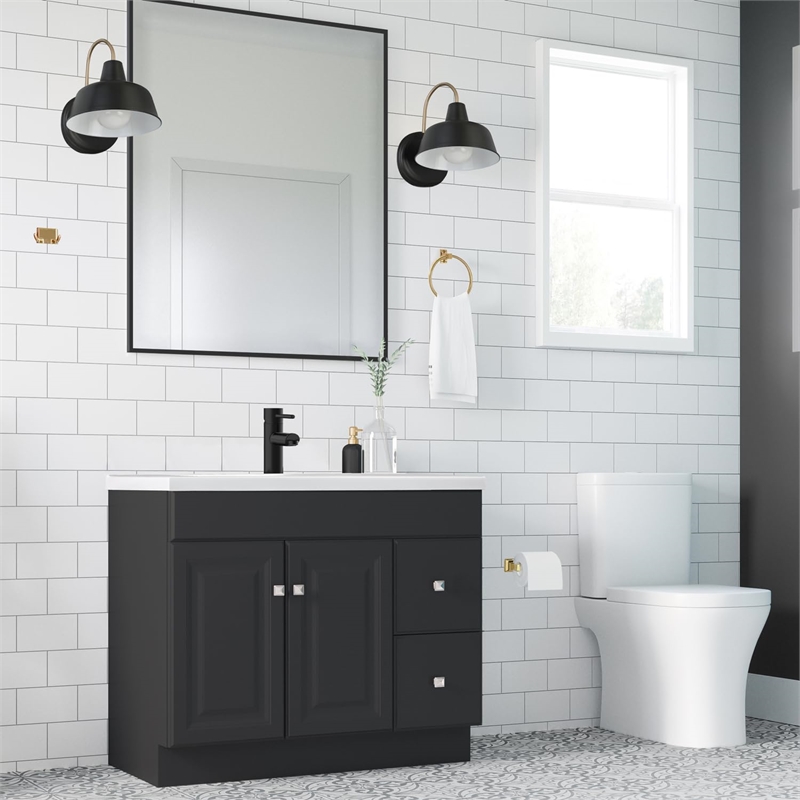 Design House Millbridge Traditional Metal Towel Ring in Polished Brass