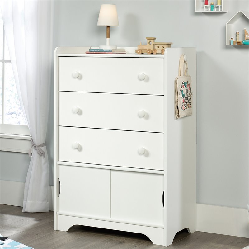 Sauder Pinwheel 3 Drawer Chest In Soft White 421882