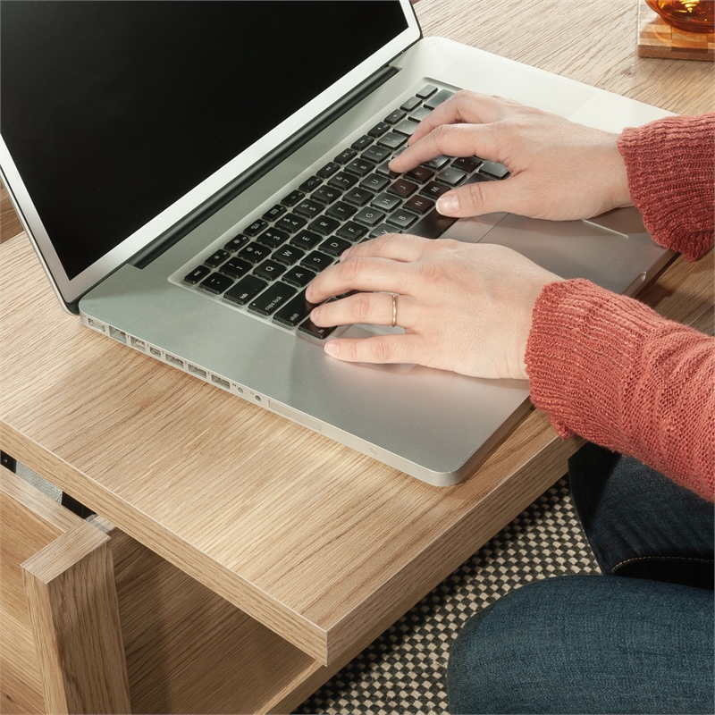 Sauder Hillmont Farm Lift-Top Engineered Wood Coffee Table in Timber Oak