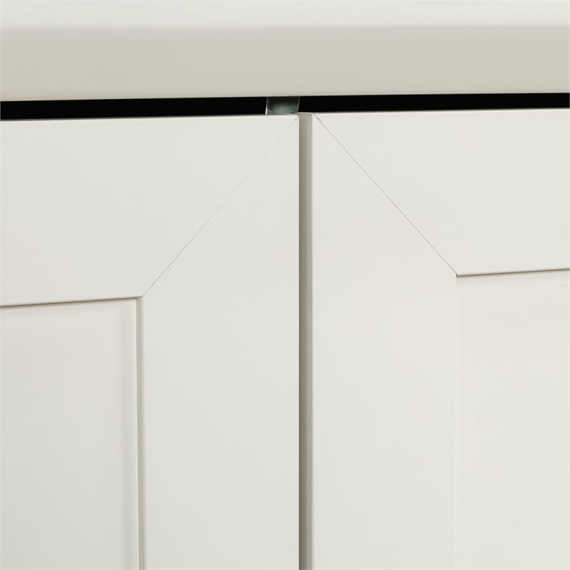 Homeplus Base Cabinet in a Glacier White finish