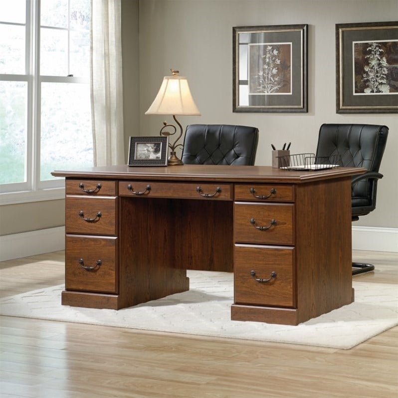 Executive Desk in Milled Cherry 418646