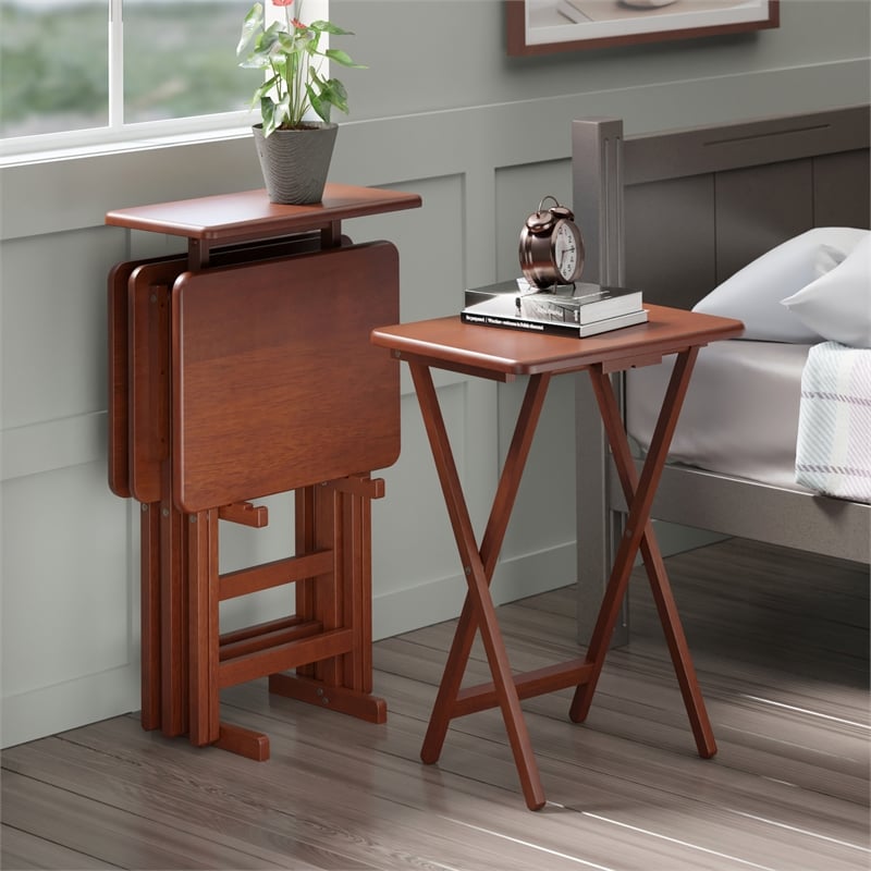 Winsome Riley 5-Pc Set Snack Table in Walnut Finish