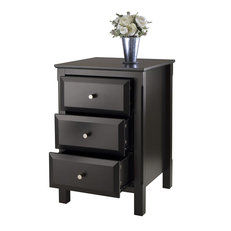 Winsome Timmy Transitional Composite Wood Accent Table in Black