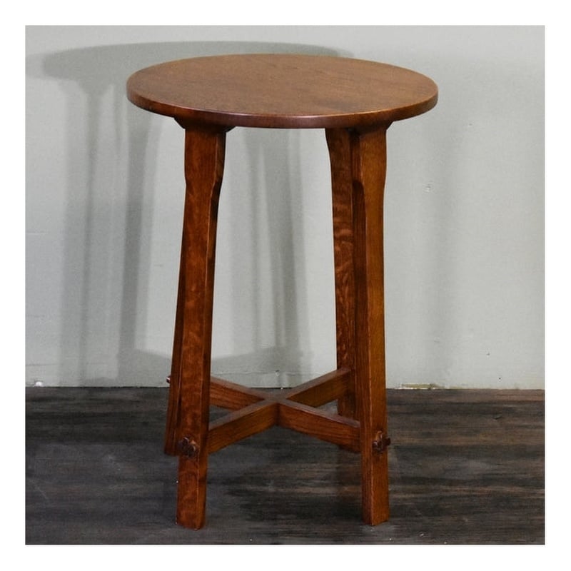 Crafters & Weavers A22 Arts and Crafts/Mission Round End Table in Cherry