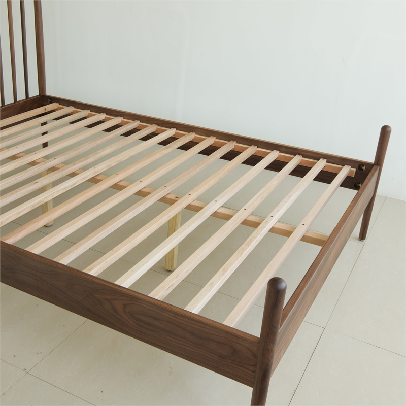 Crafters and Weavers Crafters and Weavers American Solid Black Walnut Queen Bed
