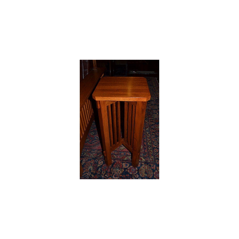 Crafters and Weavers Mission Spindle Side Table / Plant Stand in Walnut