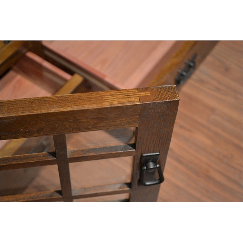 Crafters and Weavers 60
