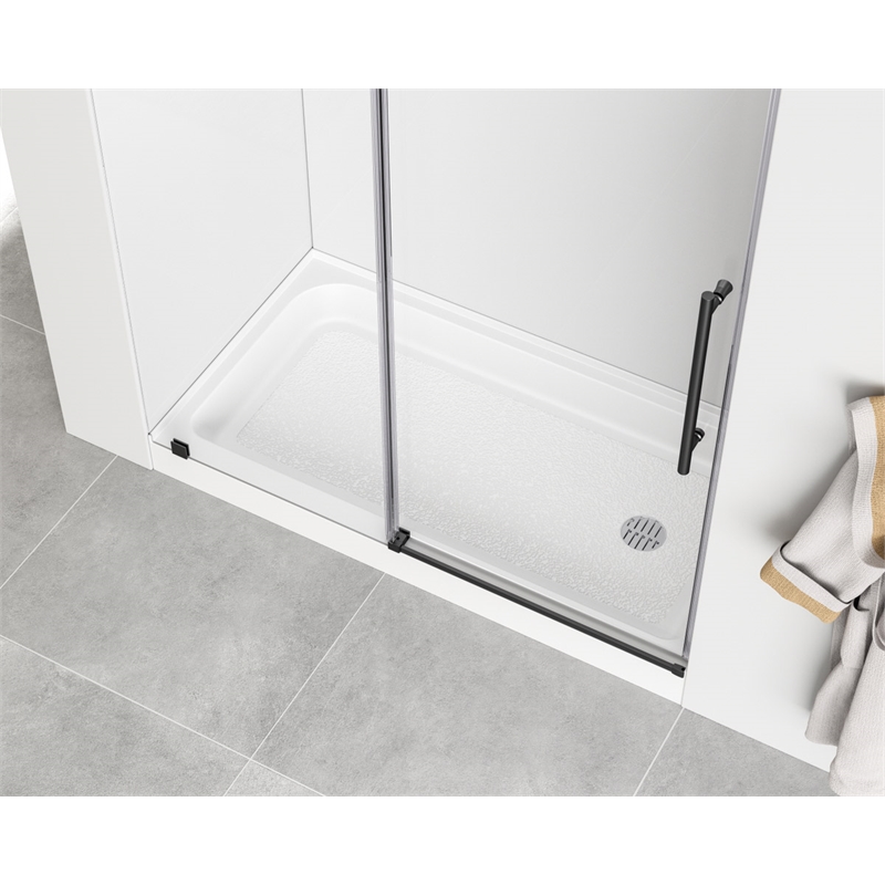 Elegant Kitchen and Bath Laredo 60x32