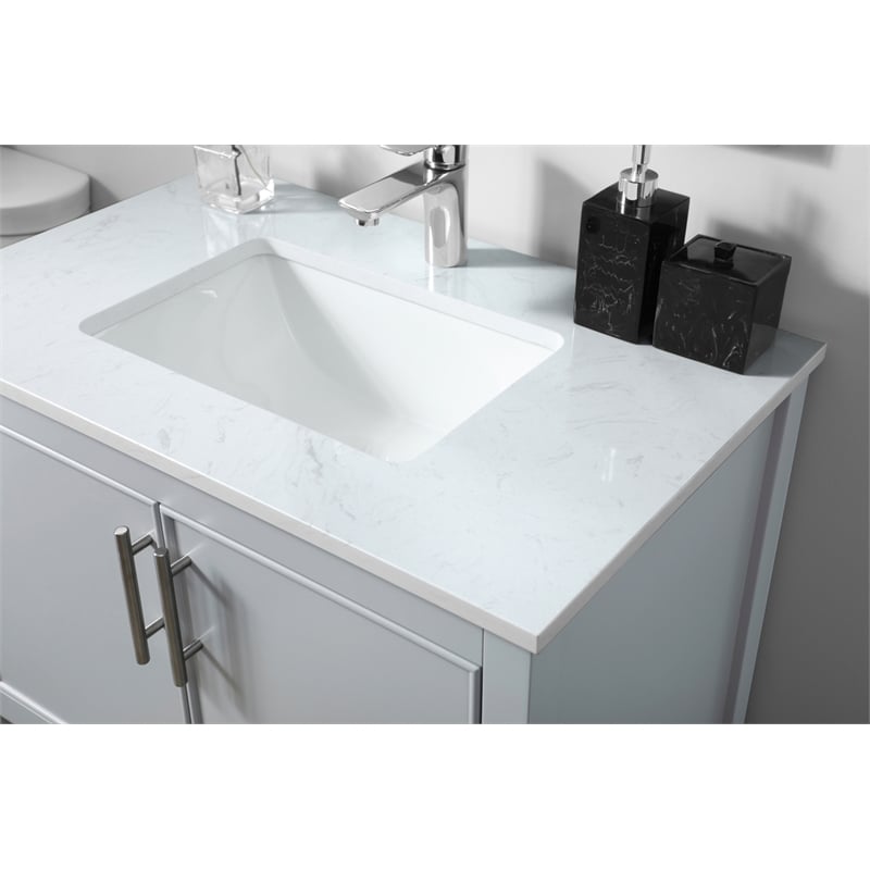 Elegant Kitchen and Bath Everett 30