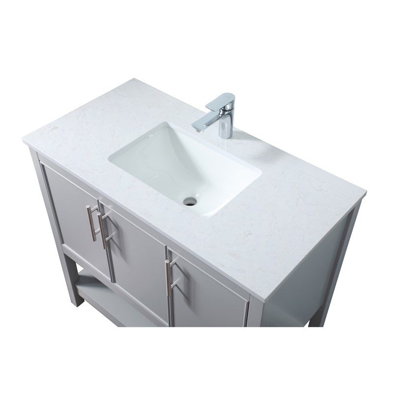 Elegant Kitchen and Bath Everett 36