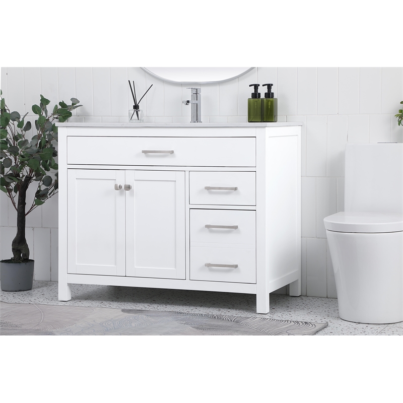 Elegant Kitchen and Bath Lewis 42
