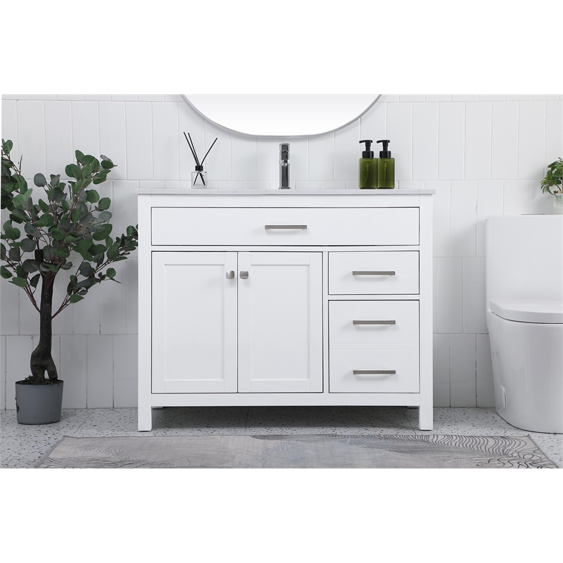 Elegant Kitchen and Bath Lewis 42