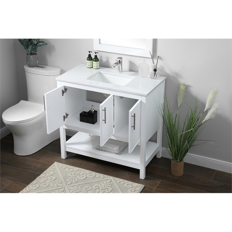Elegant Kitchen and Bath Everett 36