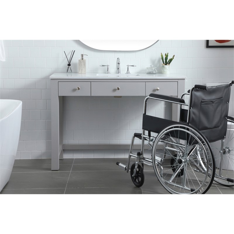 Elegant Kitchen and Bath Hudson 48