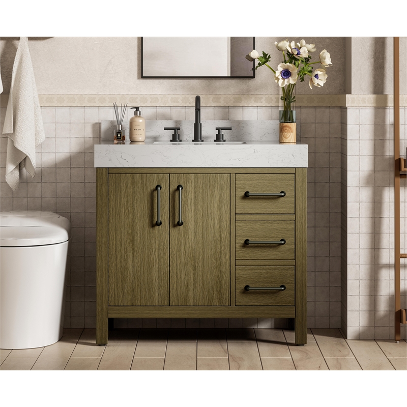 Elegant Kitchen and Bath 36