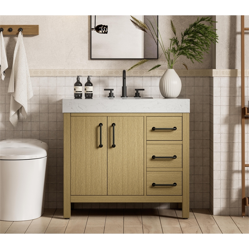 Elegant Kitchen and Bath 36