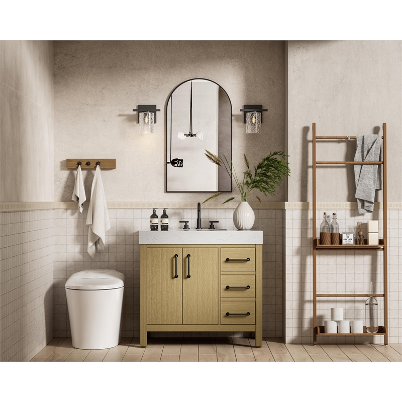 Elegant Kitchen and Bath 36