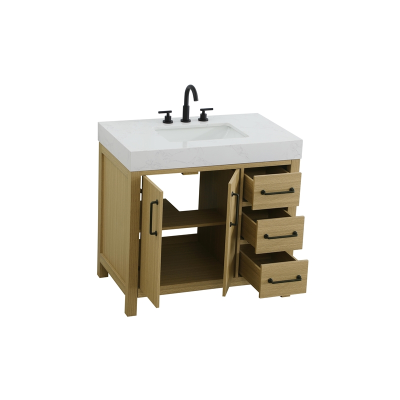 Elegant Kitchen and Bath 36