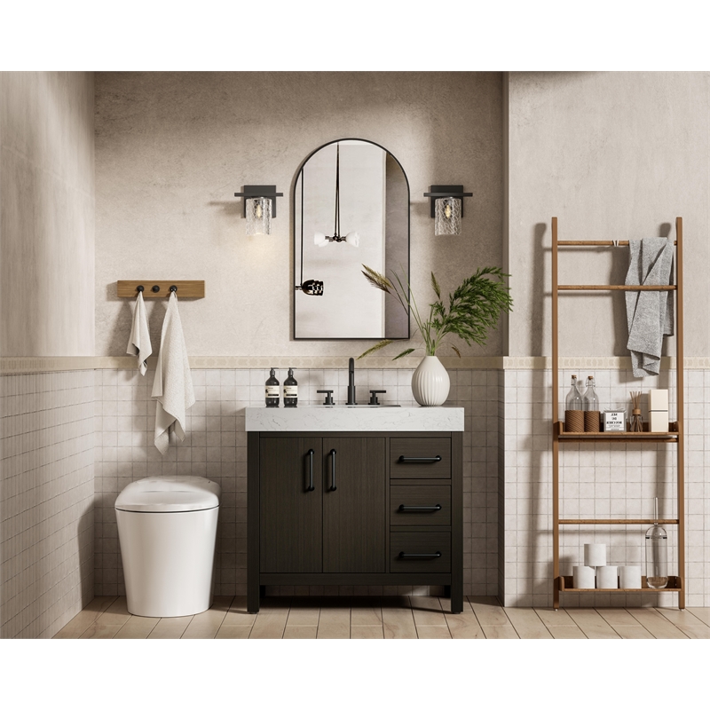 Elegant Kitchen and Bath 36