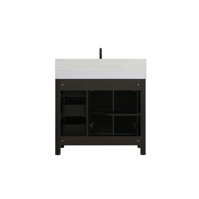 Elegant Kitchen and Bath 36