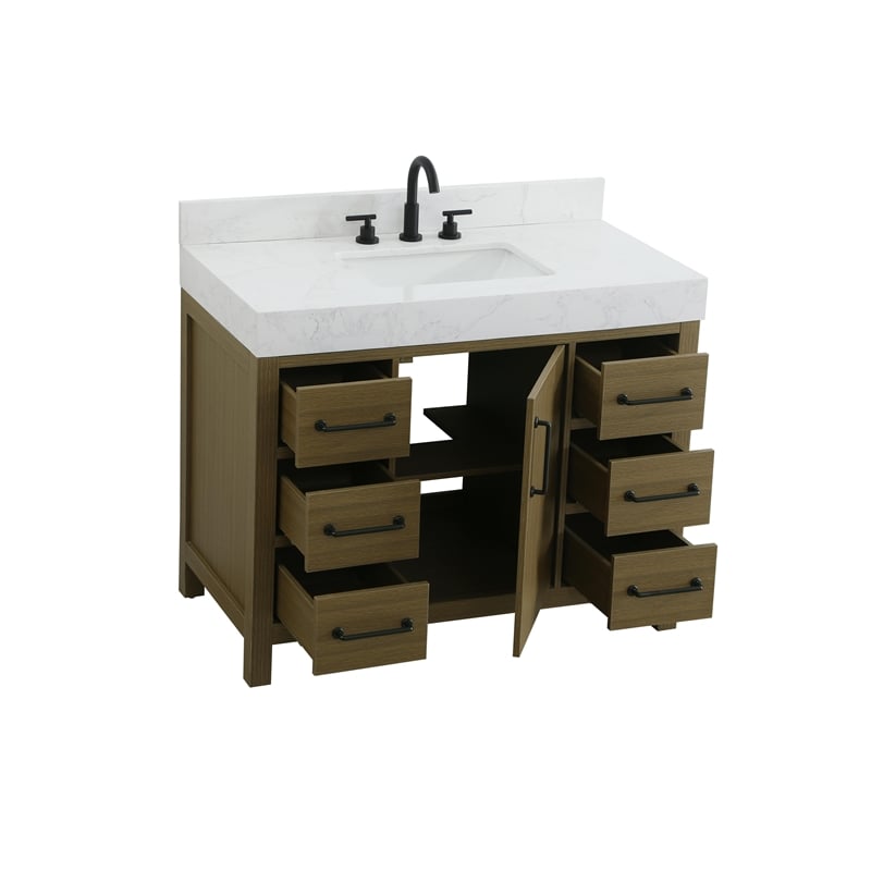Elegant Kitchen and Bath 42