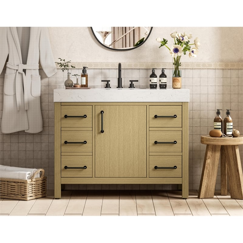 Elegant Kitchen and Bath 42