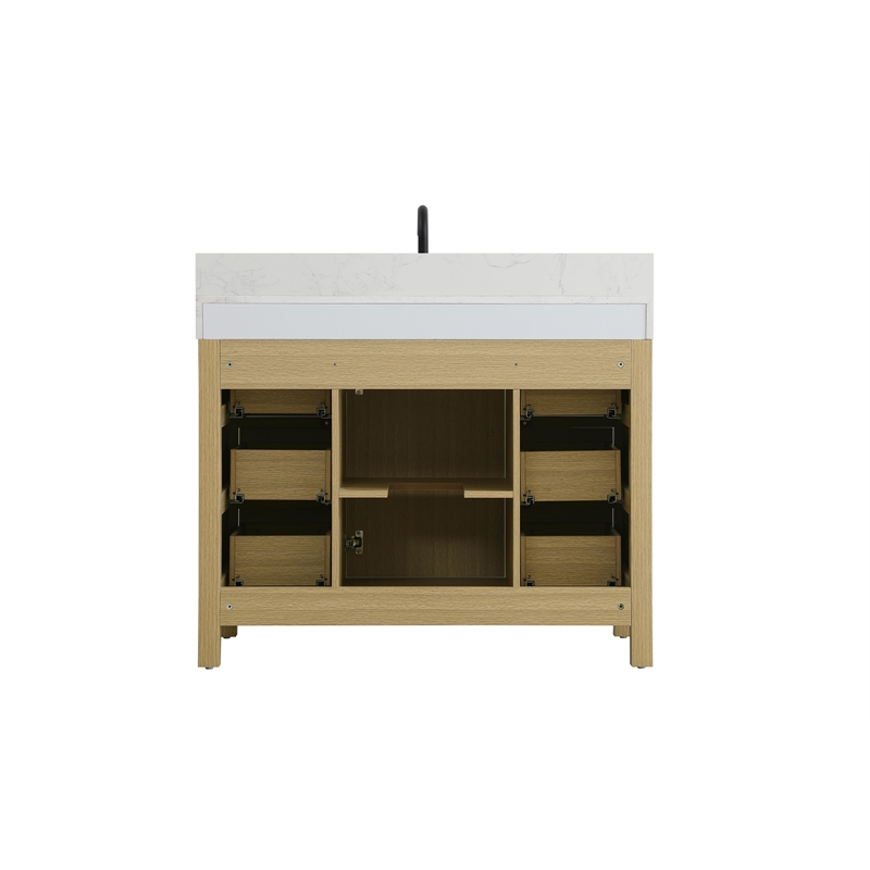 Elegant Kitchen and Bath 42