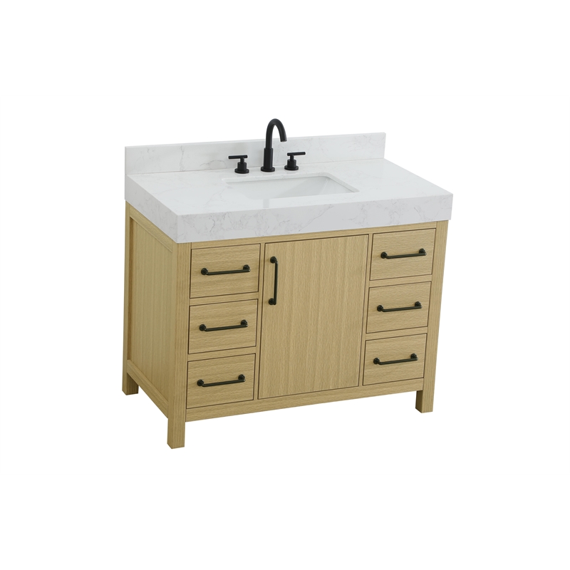 Elegant Kitchen and Bath 42