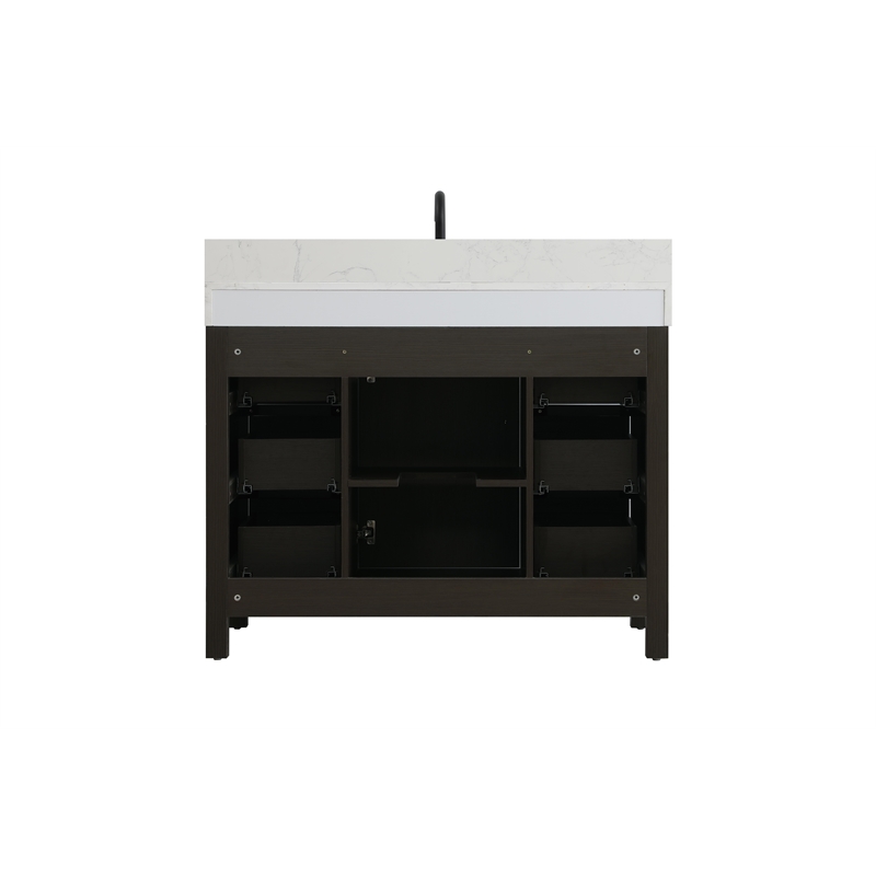Elegant Kitchen and Bath 42