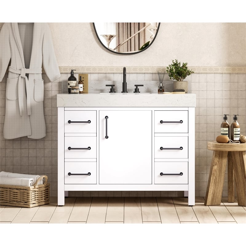 Elegant Kitchen and Bath 42