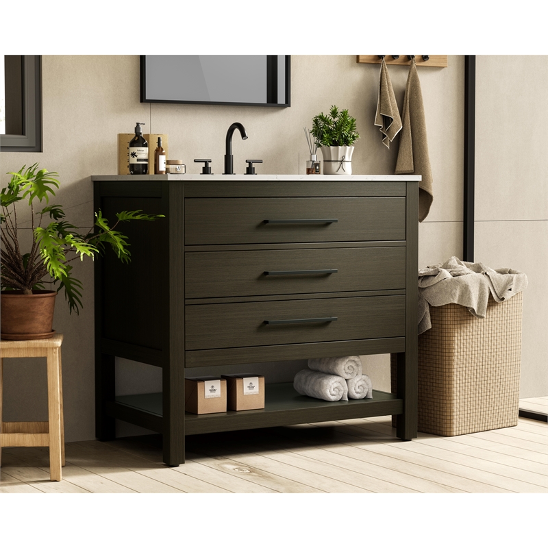 Elegant Kitchen and Bath 36