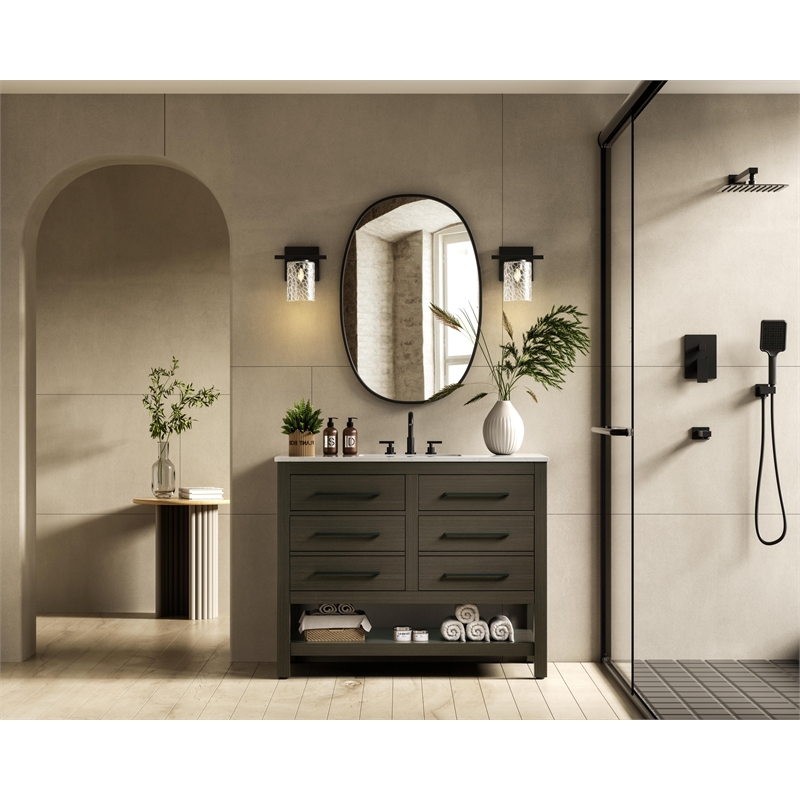 Elegant Kitchen and Bath 42