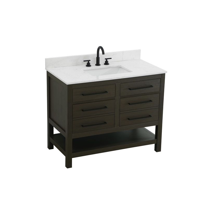 Elegant Kitchen and Bath 42
