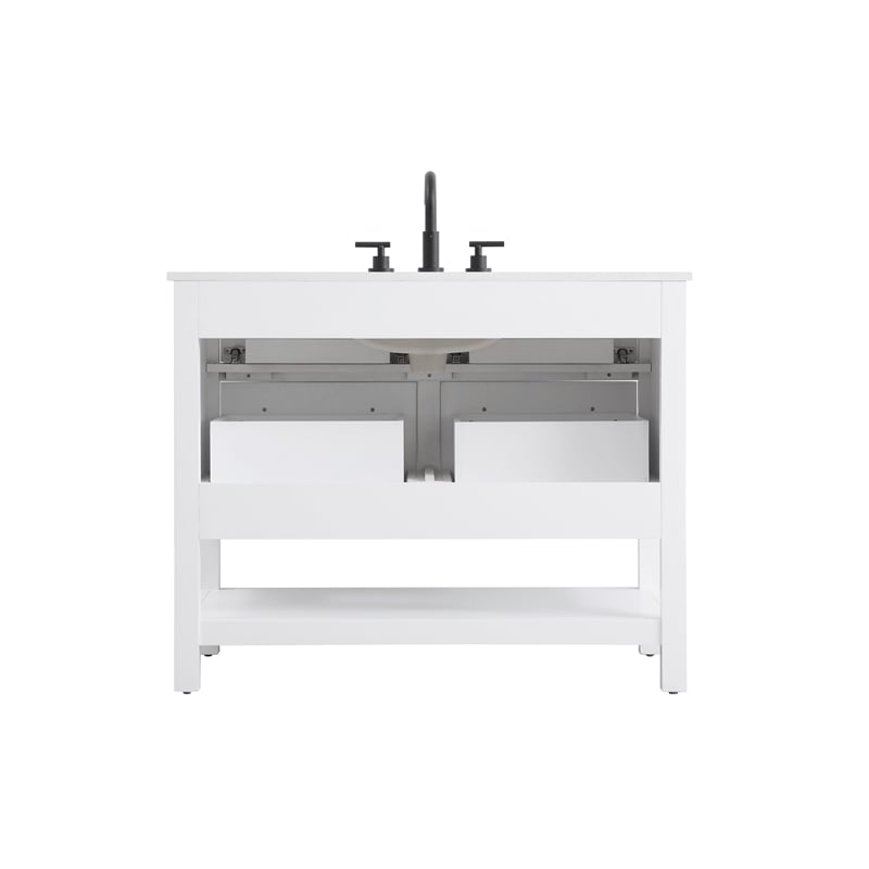 Elegant Kitchen and Bath 42