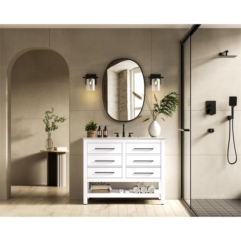 Elegant Kitchen and Bath 42