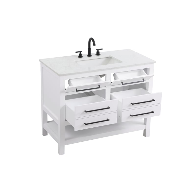 Elegant Kitchen and Bath 42