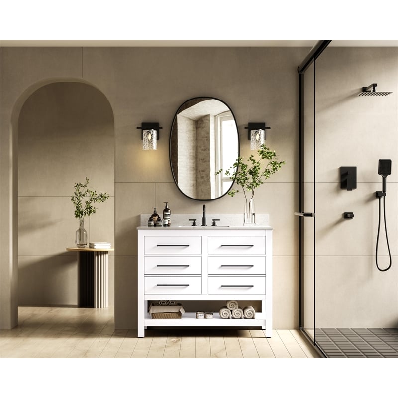 Elegant Kitchen and Bath 42