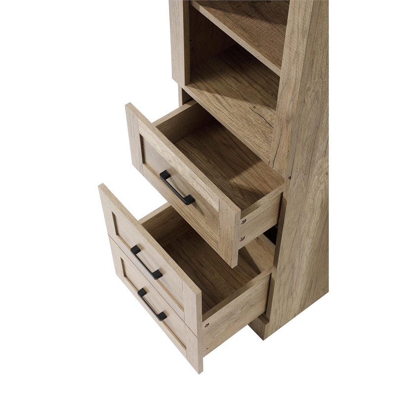 Elegant Kitchen and Bath 16