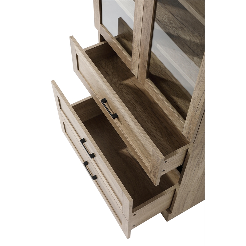 Elegant Kitchen and Bath 28