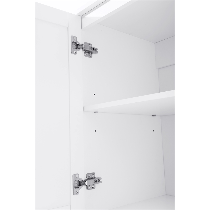 Elegant Kitchen and Bath 28