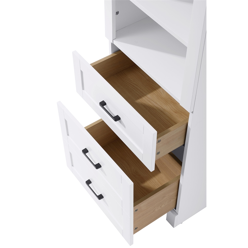 Elegant Kitchen and Bath 20