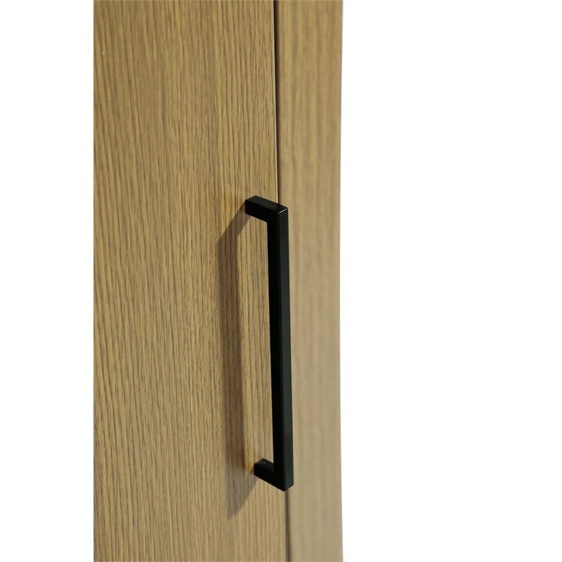 Elegant Kitchen and Bath 20