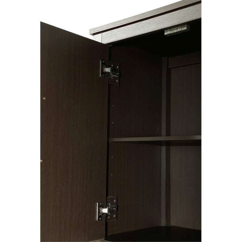 Elegant Kitchen and Bath 20