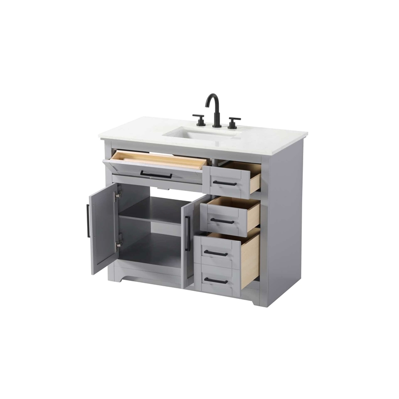 Elegant Kitchen and Bath 42