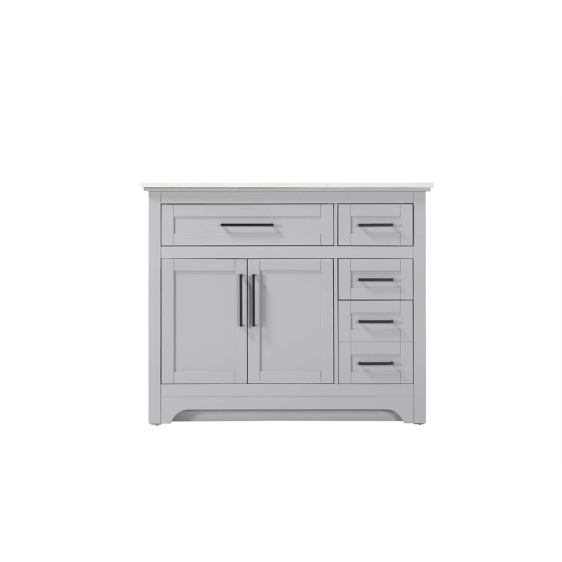 Elegant Kitchen and Bath 42