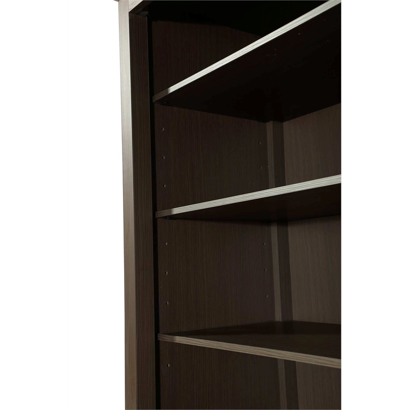 Elegant Kitchen and Bath 16