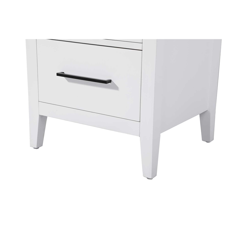 Elegant Kitchen and Bath 20