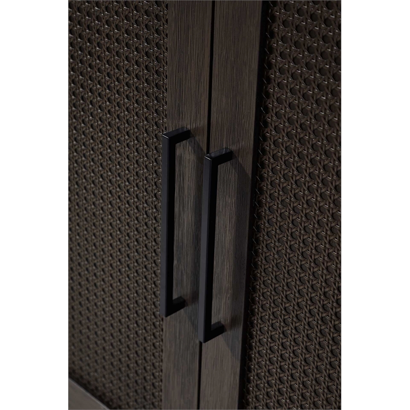 Elegant Kitchen and Bath 28