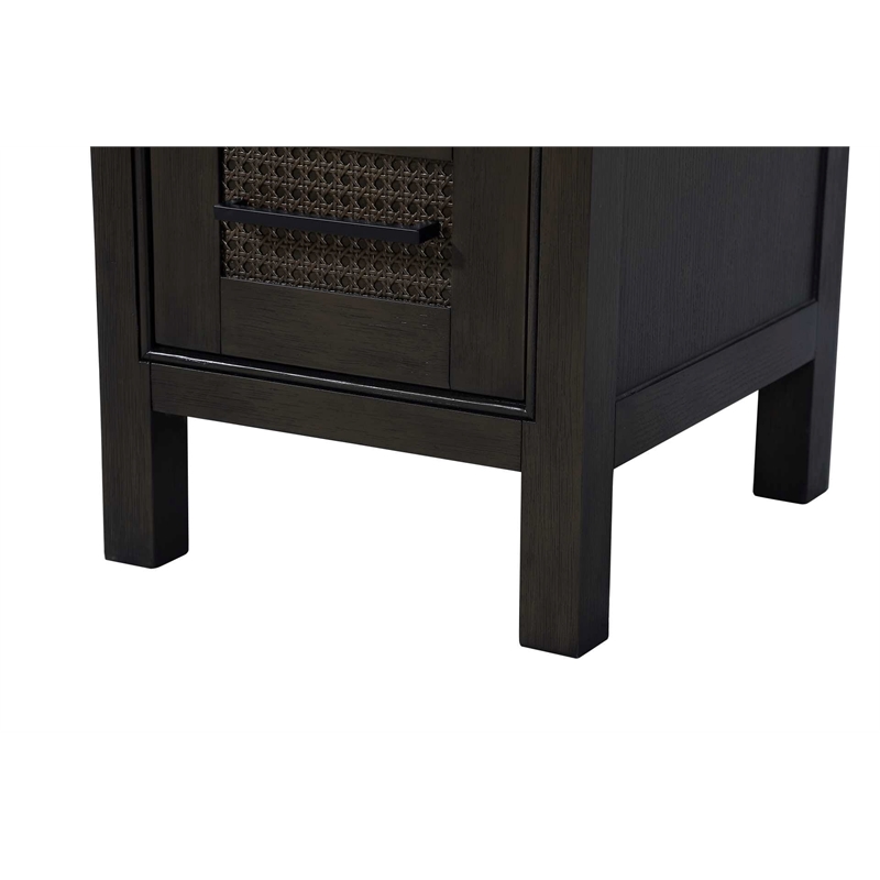 Elegant Kitchen and Bath 16