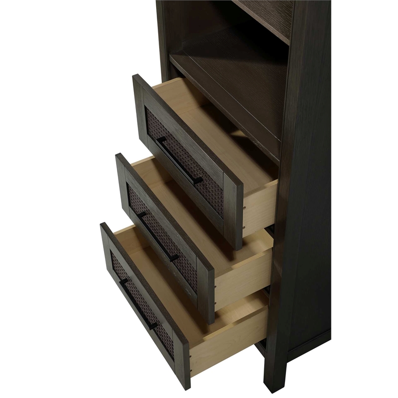 Elegant Kitchen and Bath 24